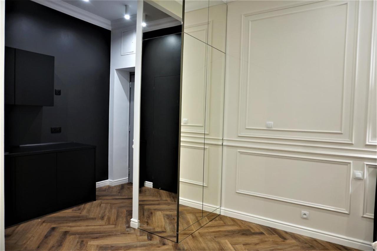 Luxury Jacuzzi Apartment كراكوفيا المظهر الخارجي الصورة